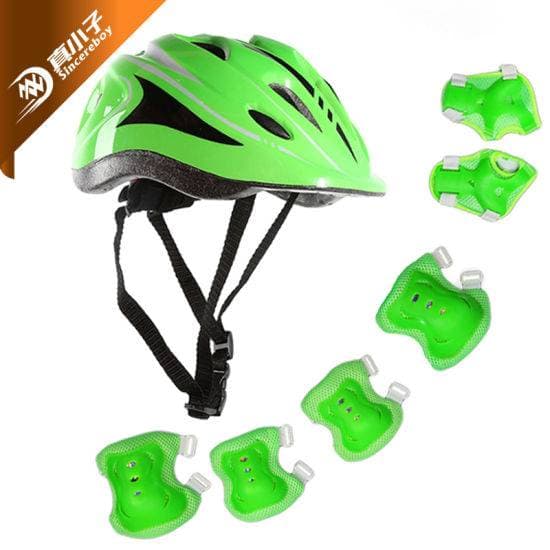 5 Girls' Bike Helmet and Pad Sets